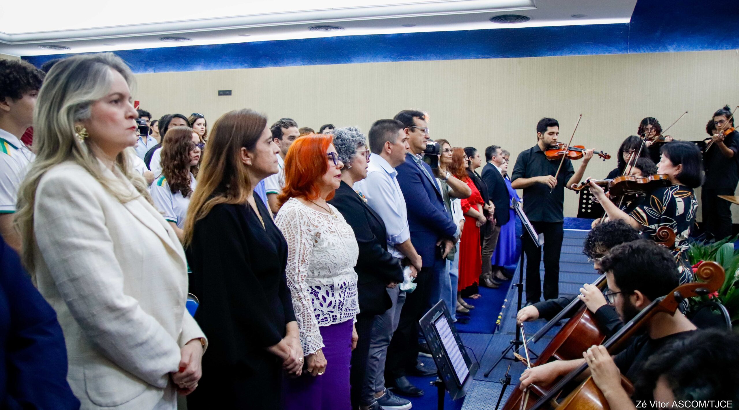 Arte para transformar: projeto premia redações e pinturas escolares sobre combate à violência contra a mulher