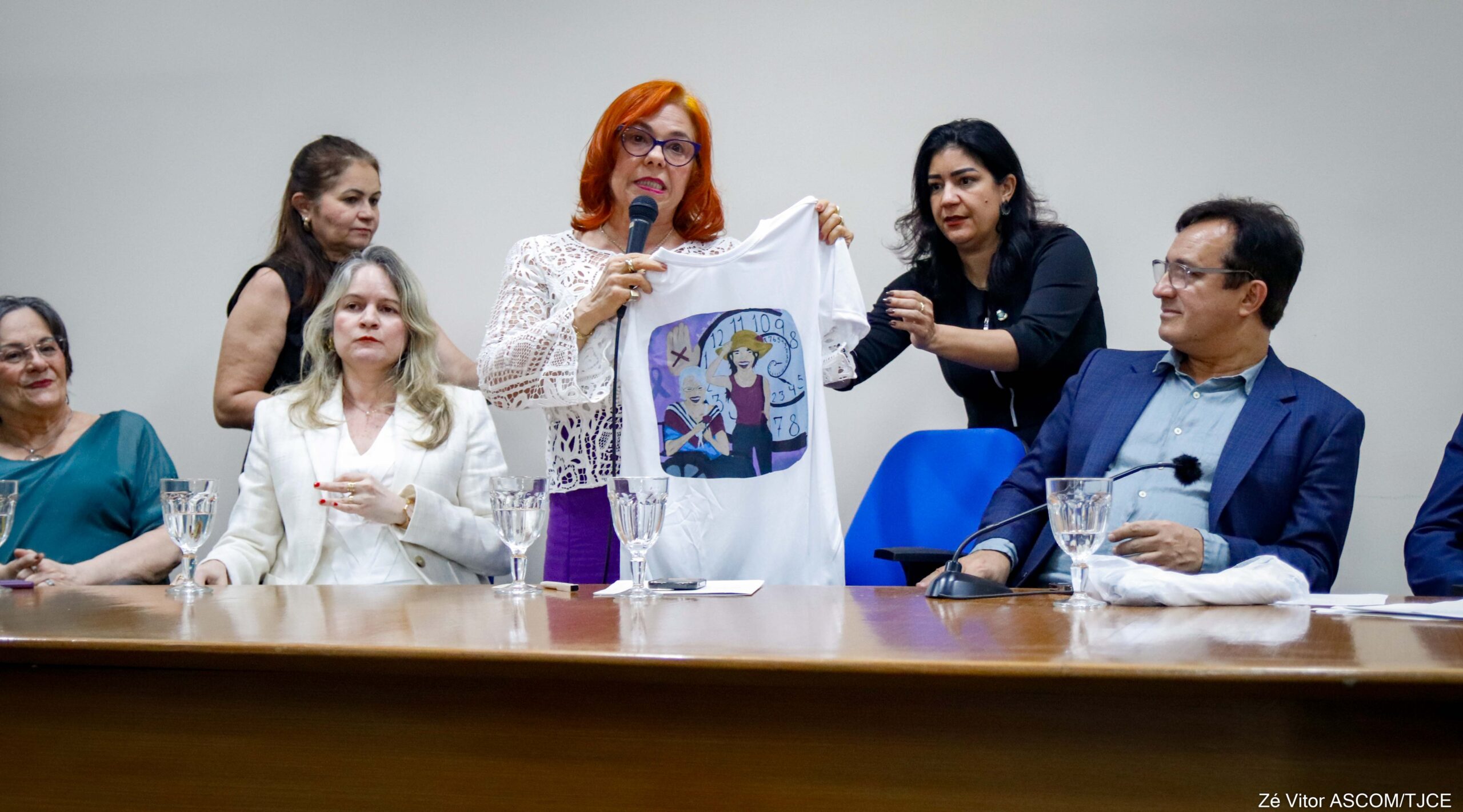 Arte para transformar: projeto premia redações e pinturas escolares sobre combate à violência contra a mulher