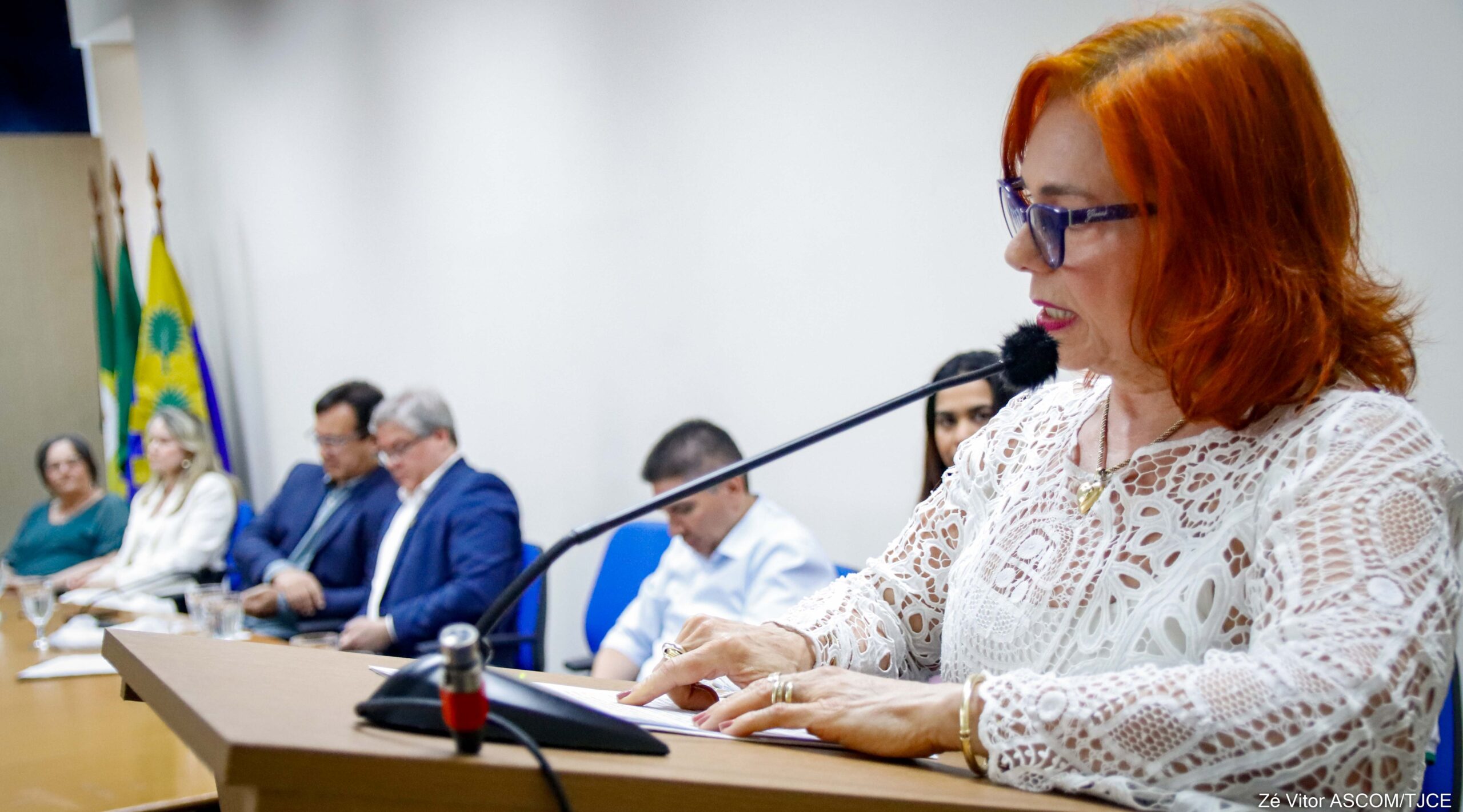 Arte para transformar: projeto premia redações e pinturas escolares sobre combate à violência contra a mulher