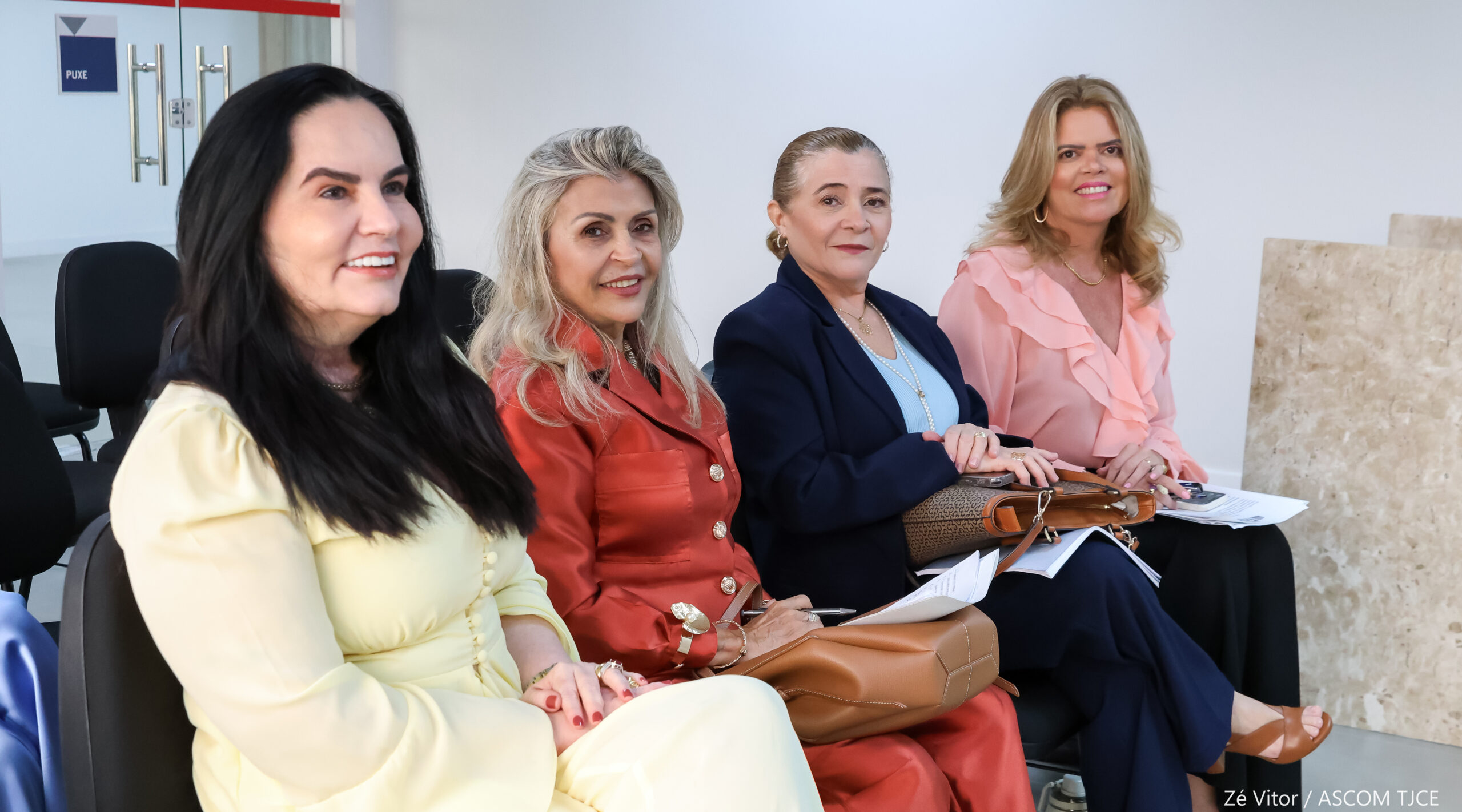 Pleno do TJCE elege e empossa nova desembargadora em sessão histórica