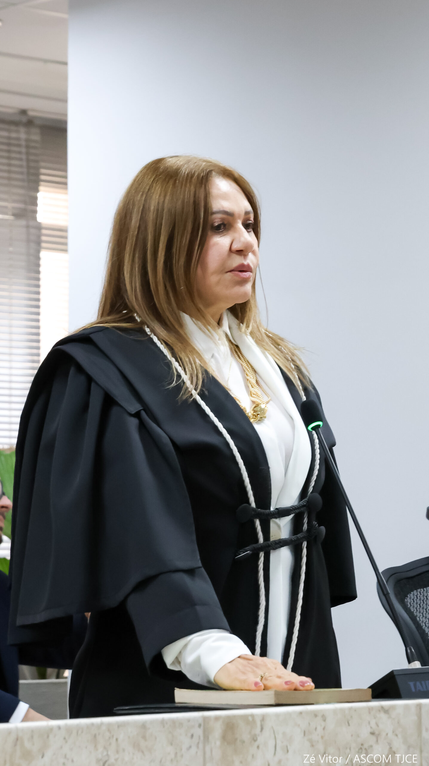 Pleno do TJCE elege e empossa nova desembargadora em sessão histórica