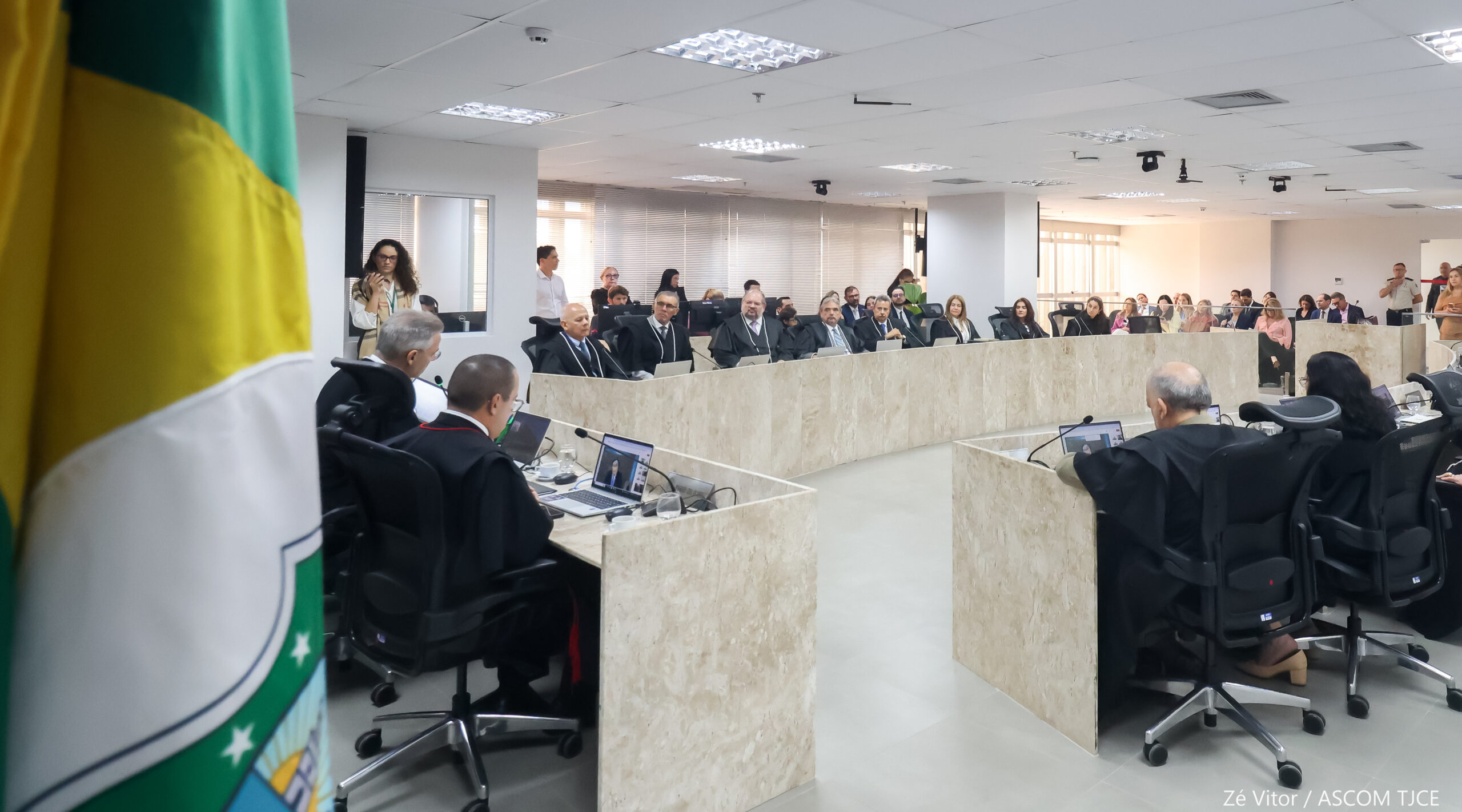 Pleno do TJCE elege e empossa nova desembargadora em sessão histórica