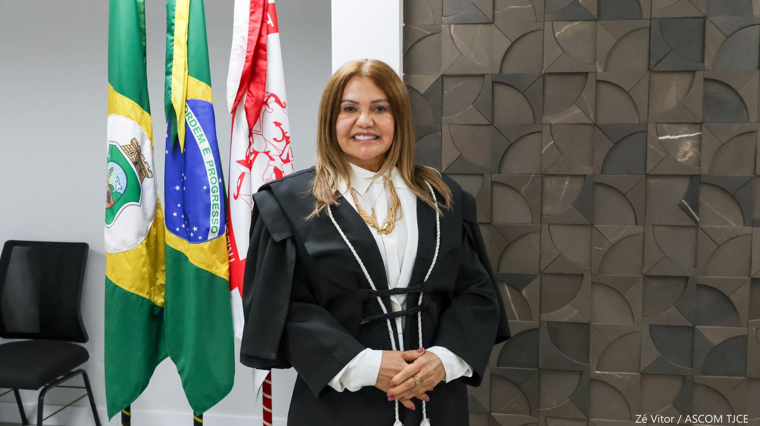 Pleno do TJCE elege e empossa nova desembargadora em sessão histórica