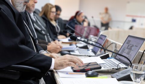 Tribunal de Justiça do Ceará regulamenta sessões de julgamento em ambiente virtual