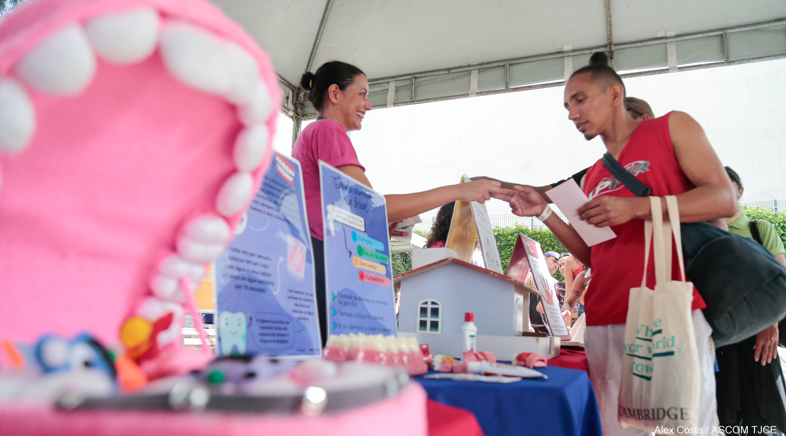 Mutirão PopRuaJud promove atendimentos judicais, de saúde e cidadania no Centro de Fortaleza