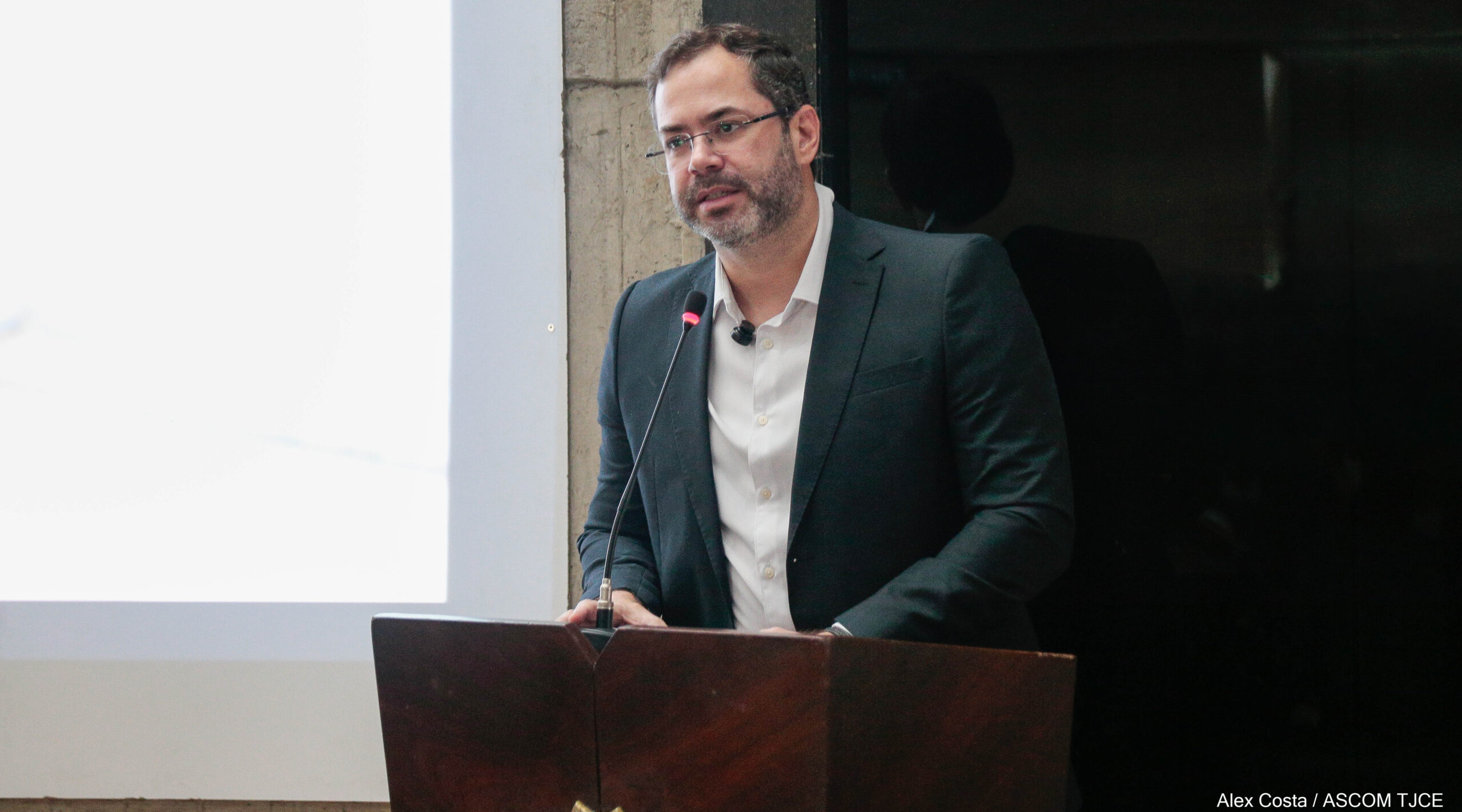 Mutirão PopRuaJud promove atendimentos judicais, de saúde e cidadania no Centro de Fortaleza