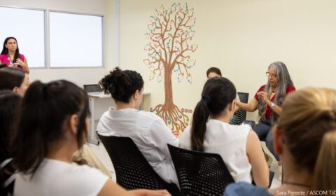 Alunas(os) de Psicologia da Unifor conhecem o trabalho do Centro de Solução de Conflitos e da 12ª Vara Criminal no Fórum Clóvis Beviláqua