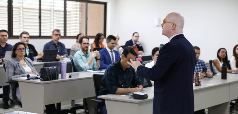 Esmec conclui curso que aborda novo cenário na judicialização da saúde pública e suplementar
