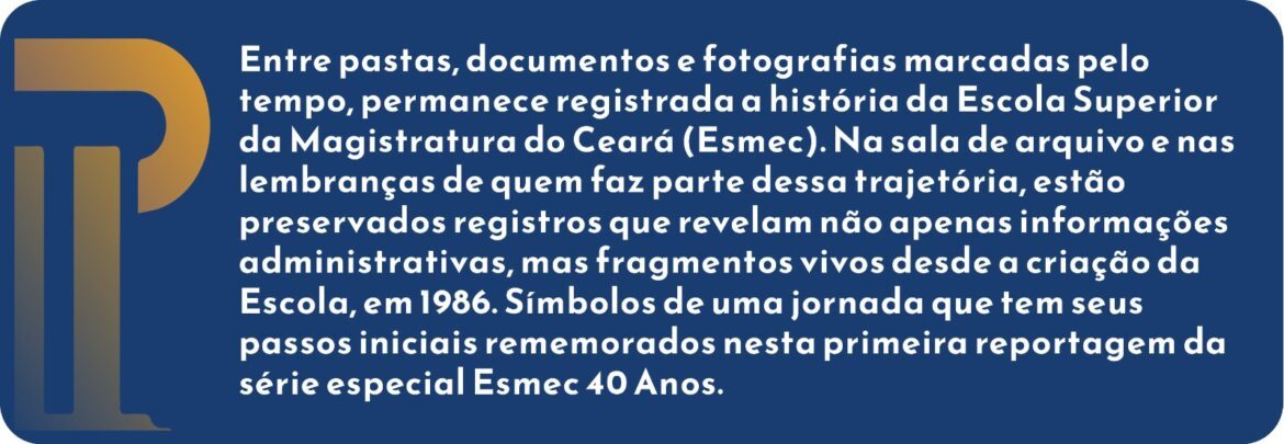 Imagem de uma arte na cor azul, com uma frase do texto em destaque