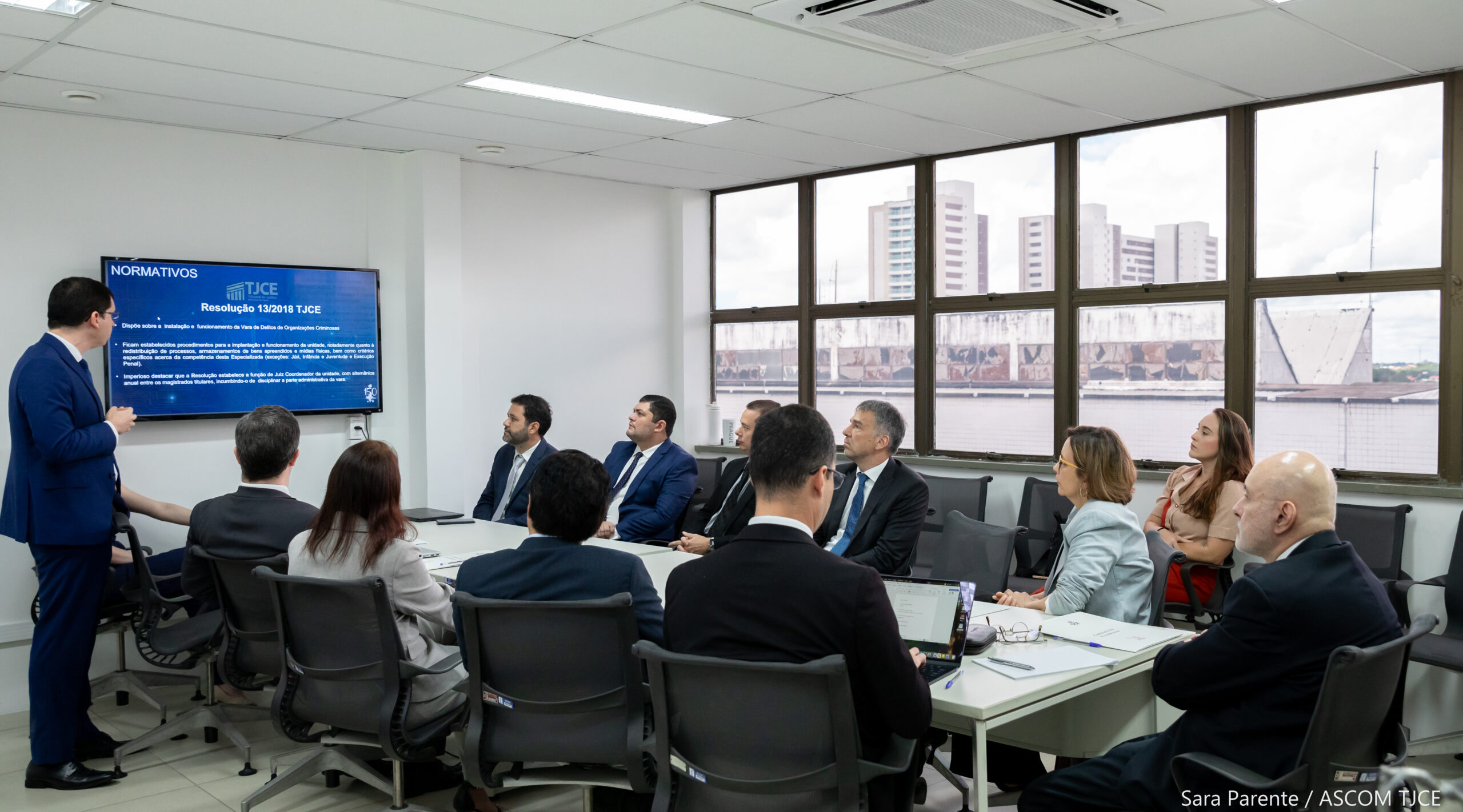 Tribunal de Justiça do Ceará apresenta experiência da Vara de Delitos de Organizações Criminosas para o TJPE