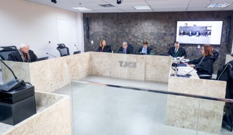 Empresa de transporte por aplicativo indenizará passageiro ferido durante corrida
