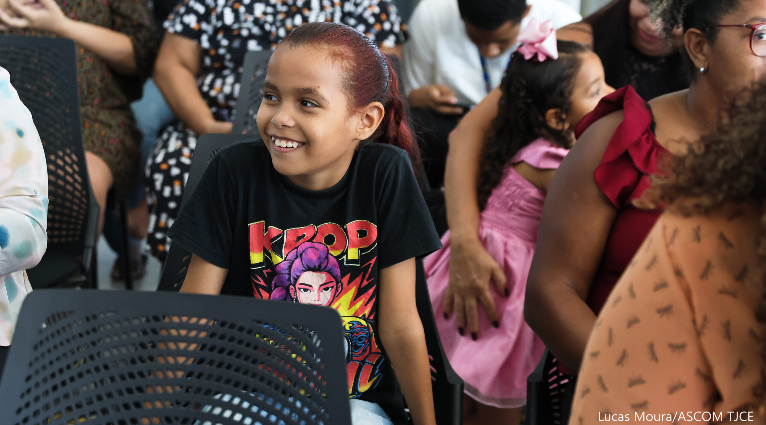 3ª Vara da Infância e Juventude entrega 33 mandados para registro de adoções