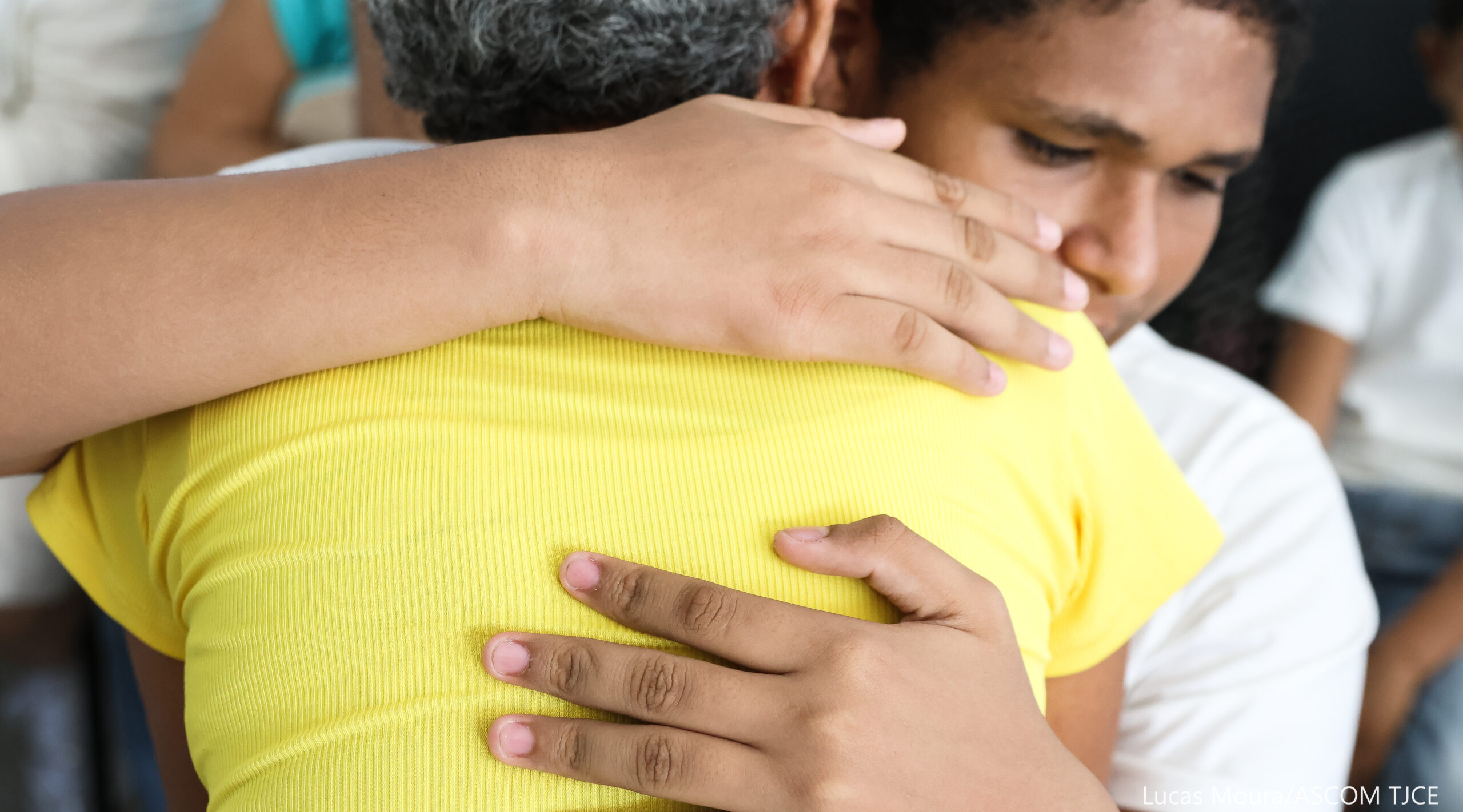 3ª Vara da Infância e Juventude entrega 33 mandados para registro de adoções