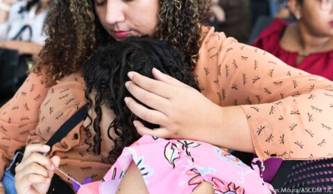 3ª Vara da Infância e Juventude entrega 33 mandados para registro de adoções