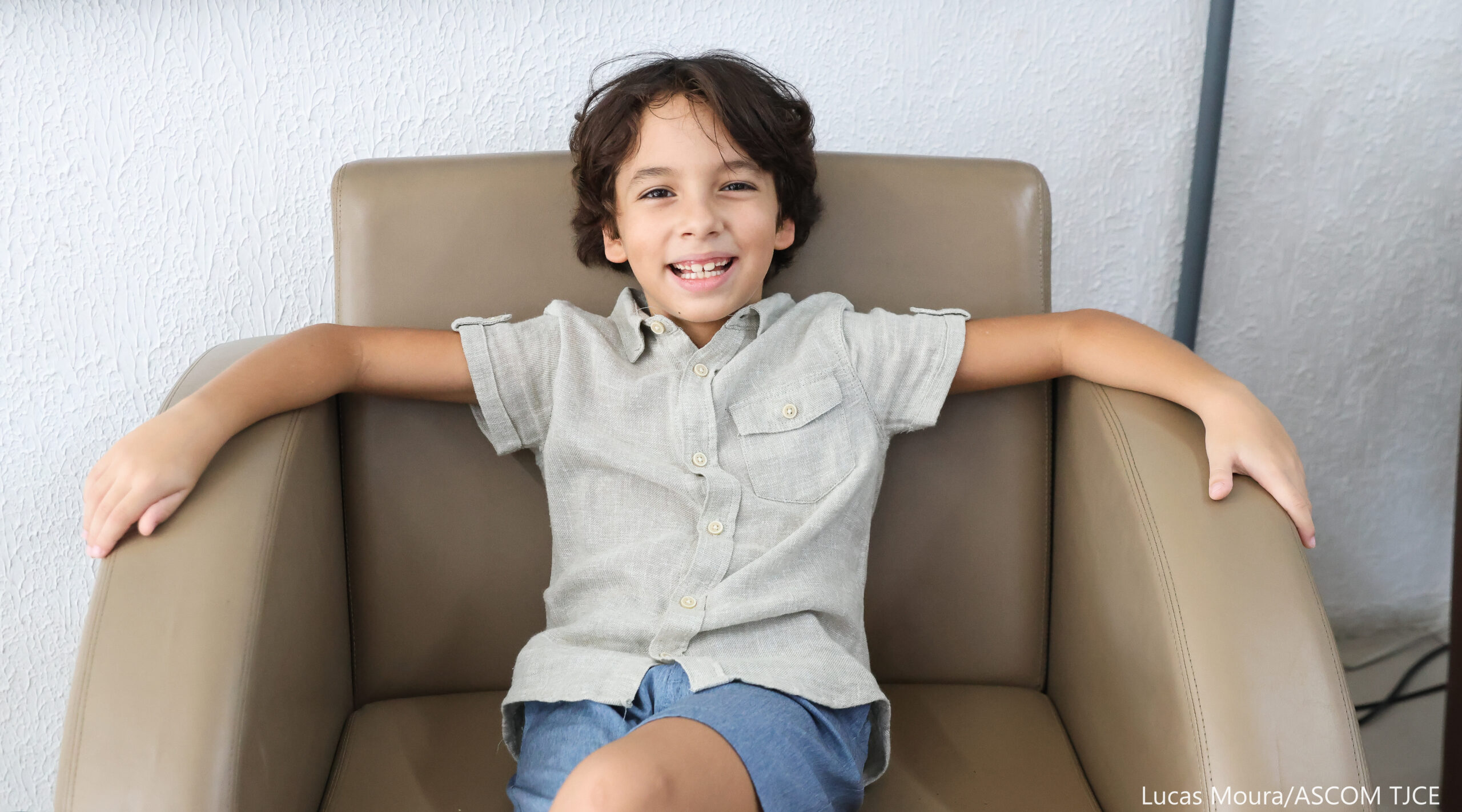 3ª Vara da Infância e Juventude entrega 33 mandados para registro de adoções