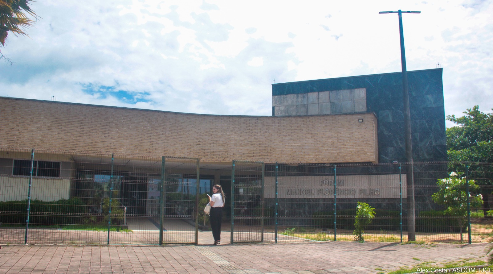 TJCE abre credenciamento para júri de acusados de envolvimento no feminicídio de contadora