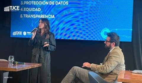 Justiça cearense apresenta Promojud durante encontro na Argentina sobre transformação digital dos Poderes Judiciários