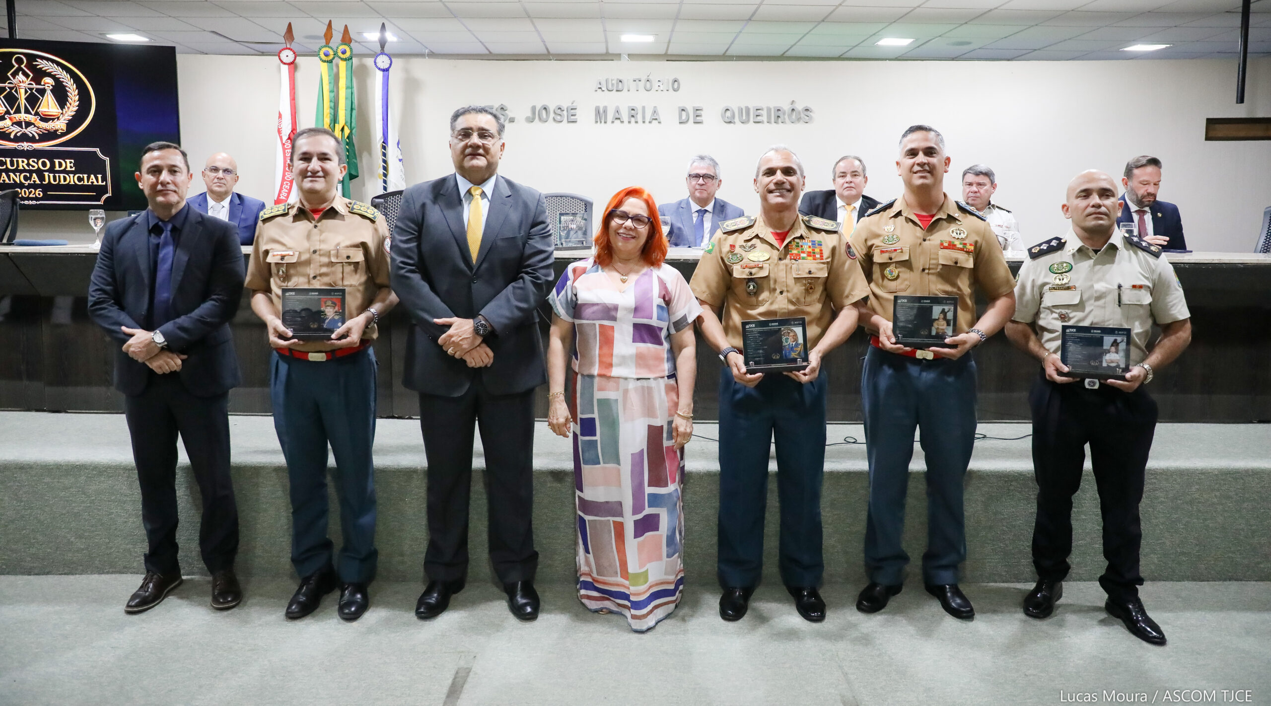 Nova turma de policiais e bombeiras(os) militares do TJCE conclui curso de Segurança Judicial