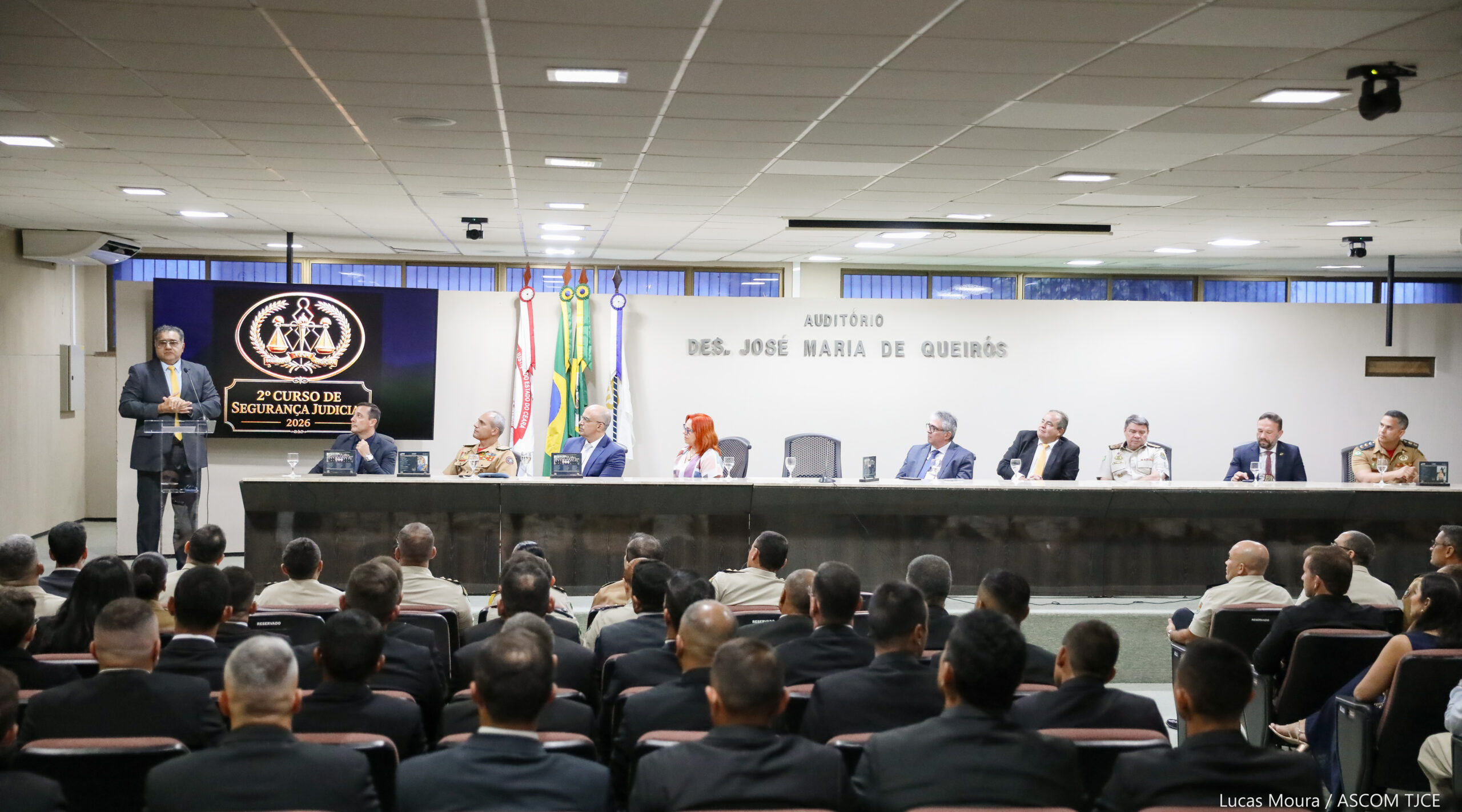 Nova turma de policiais e bombeiras(os) militares do TJCE conclui curso de Segurança Judicial