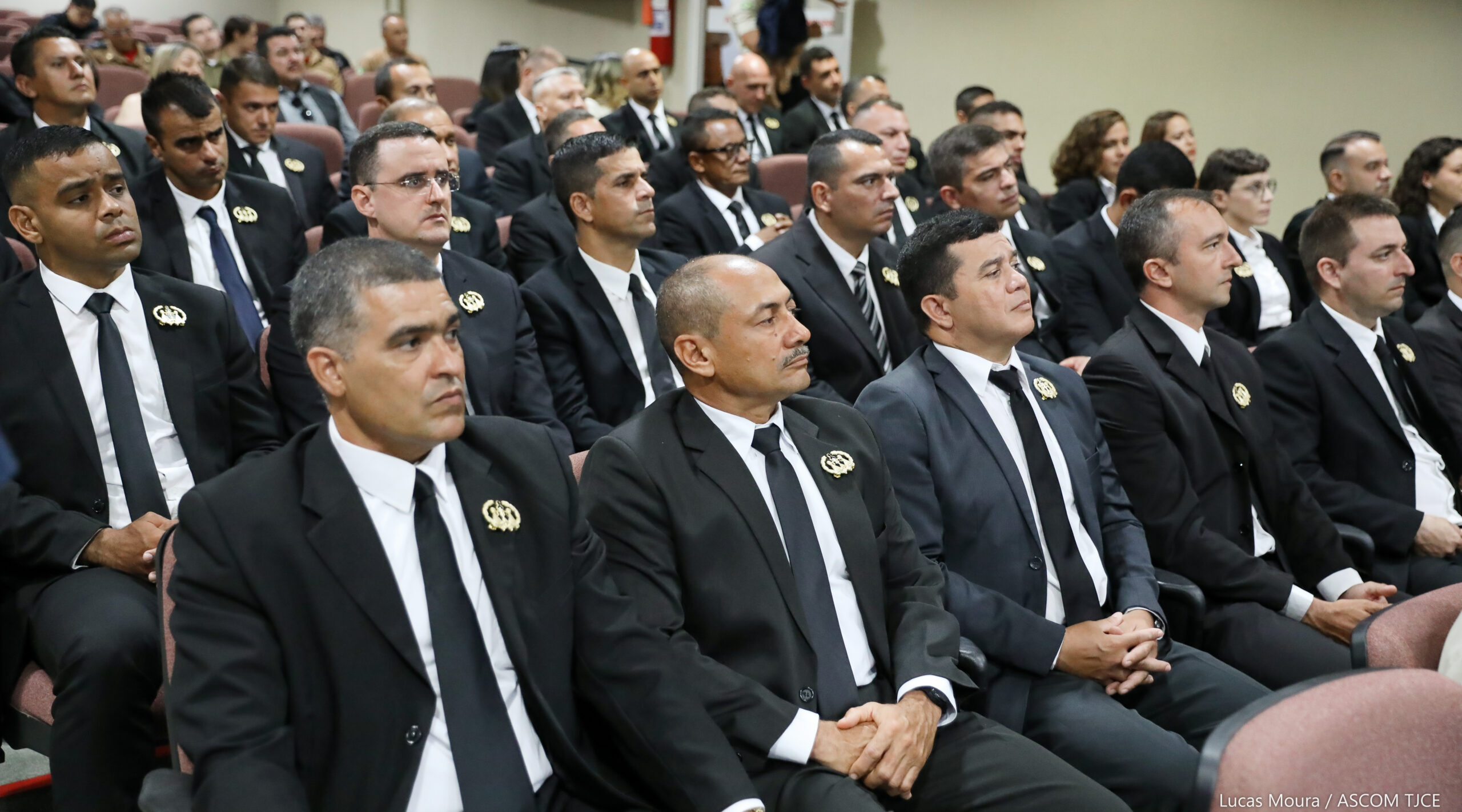 Nova turma de policiais e bombeiras(os) militares do TJCE conclui curso de Segurança Judicial