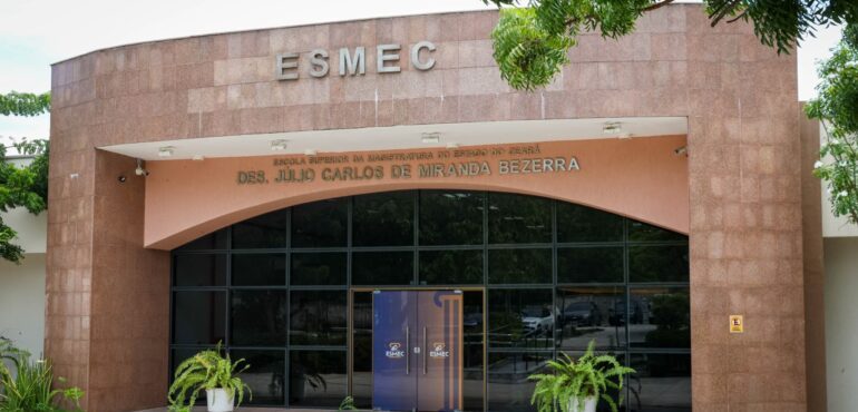 ESMEC aos 40 anos: o legado de uma escola que forma quem constrói a Justiça cearense