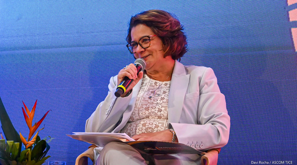 Homenagens a ex-diretores marcam segundo dia de comemorações dos 40 anos da Esmec