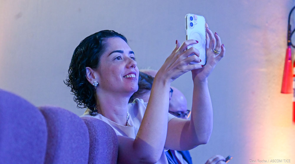 Homenagens a ex-diretores marcam segundo dia de comemorações dos 40 anos da Esmec