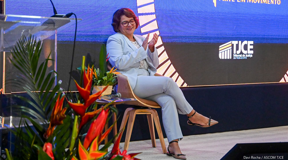 Homenagens a ex-diretores marcam segundo dia de comemorações dos 40 anos da Esmec