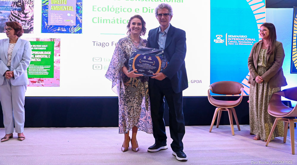 Homenagens a ex-diretores marcam segundo dia de comemorações dos 40 anos da Esmec