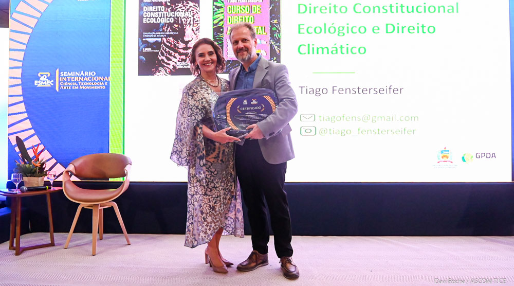 Homenagens a ex-diretores marcam segundo dia de comemorações dos 40 anos da Esmec