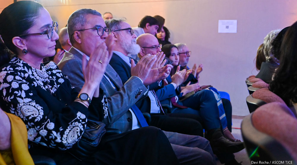 Homenagens a ex-diretores marcam segundo dia de comemorações dos 40 anos da Esmec