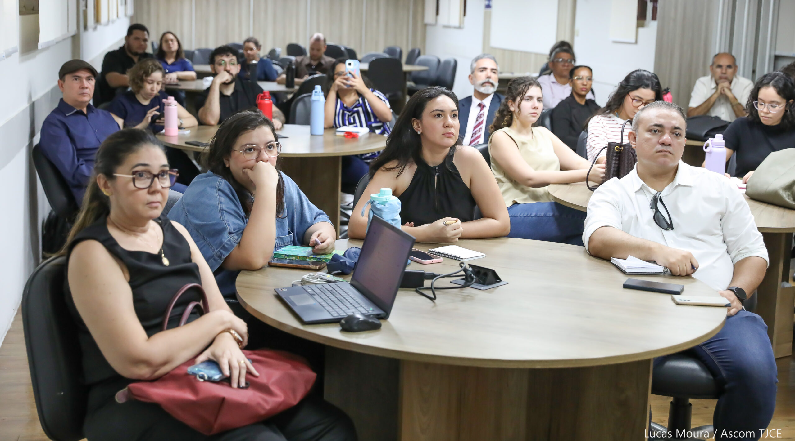 I Seminário de Comunicação Pública e Justiça debate o valor do engajamento humano na era da tecnologia