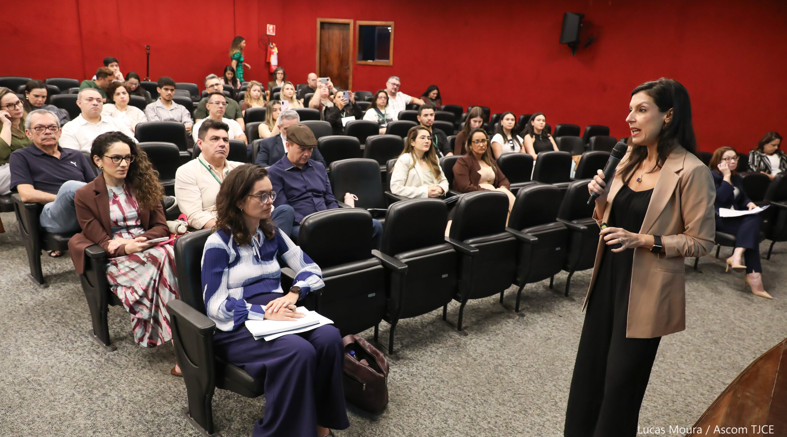 I Seminário de Comunicação Pública e Justiça debate o valor do engajamento humano na era da tecnologia