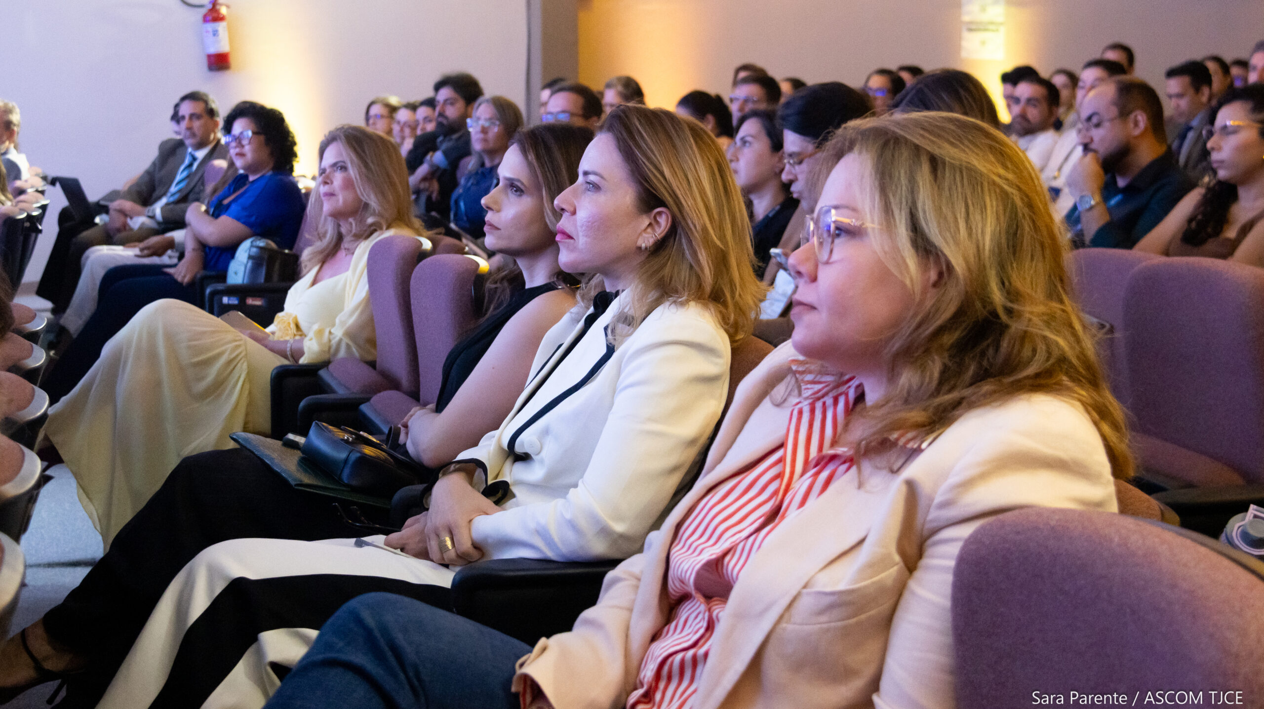 Homenagens a ex-diretores marcam segundo dia de comemorações dos 40 anos da Esmec