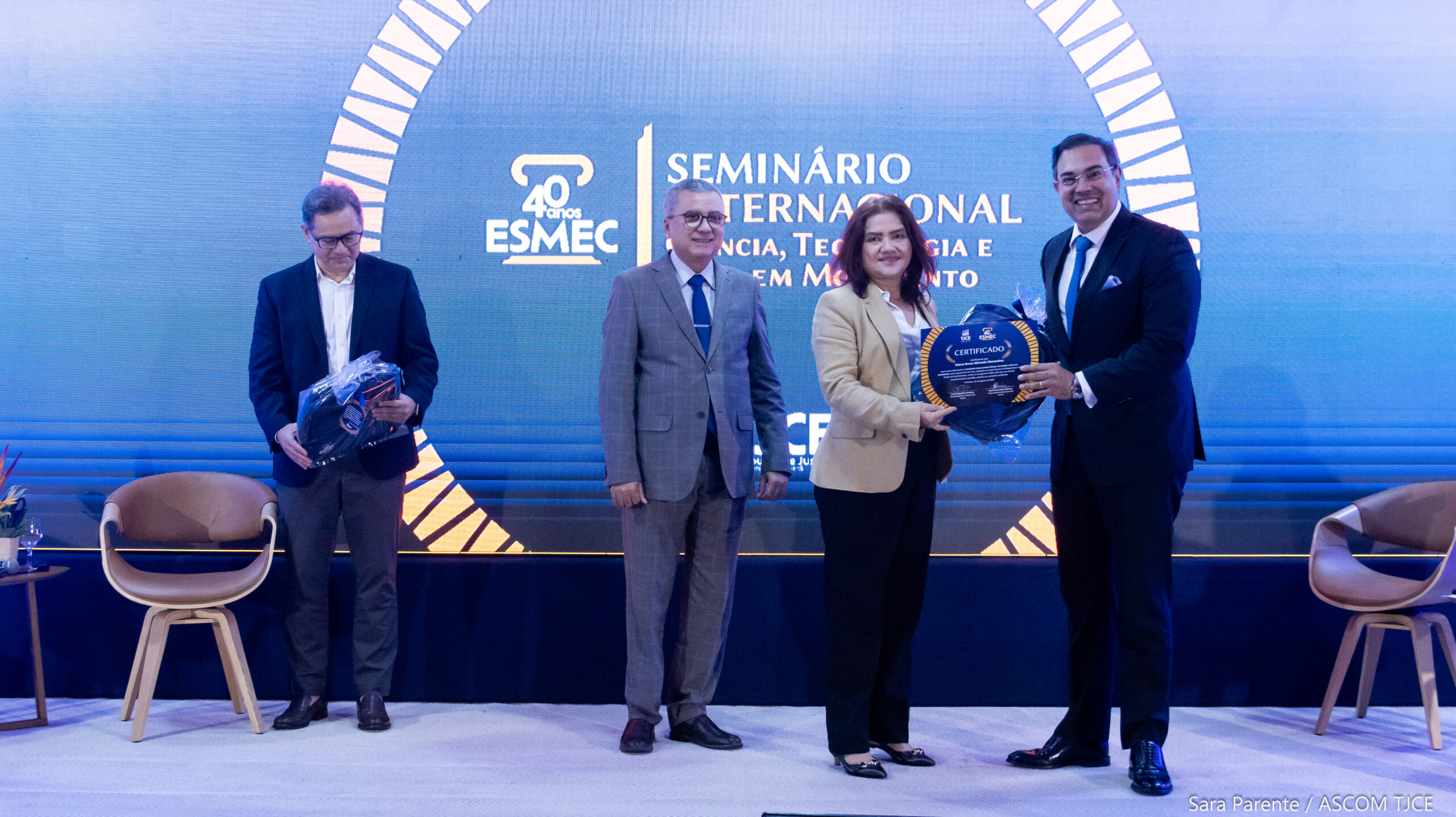 Homenagens a ex-diretores marcam segundo dia de comemorações dos 40 anos da Esmec