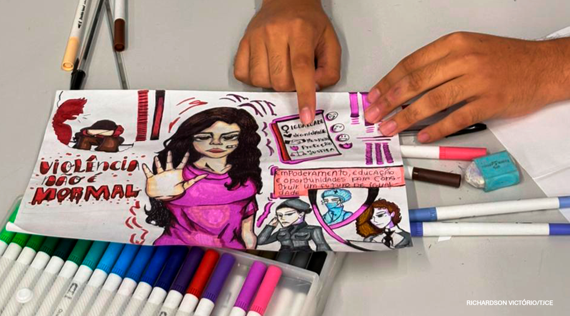 Judiciário visita escola em Maracanaú para acompanhar projeto “Arte para Transformar: Cada Traço, Um Ato de Respeito às Mulheres”