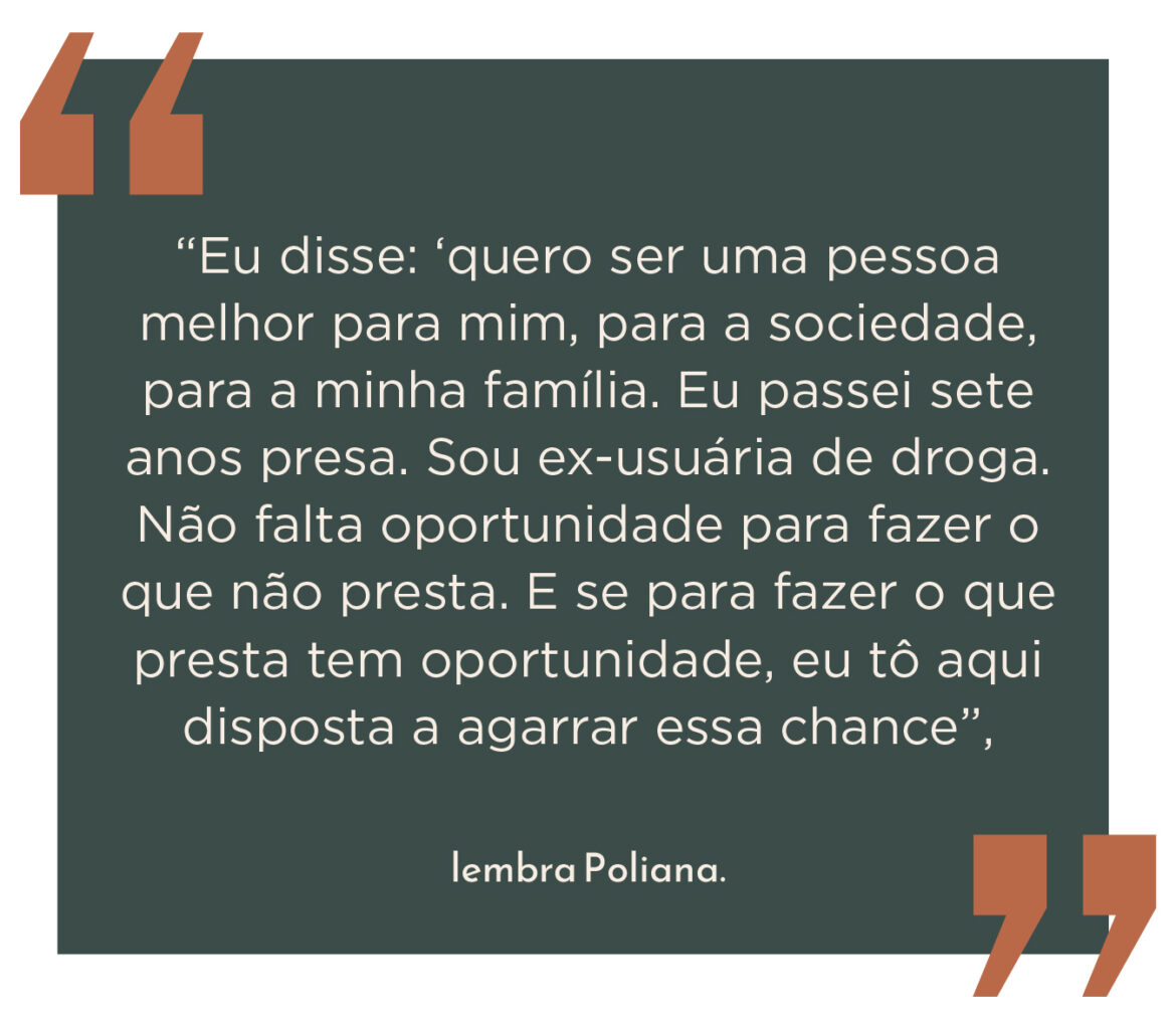 Arte no formato de um bloco na cor verde escura, que traz uma frase em destaque. A frase também consta no corpo do texto