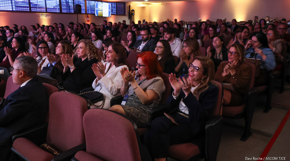 Seminário Internacional marca celebração dos 40 anos da Esmec com foco em ciência, direitos humanos e tecnologia
