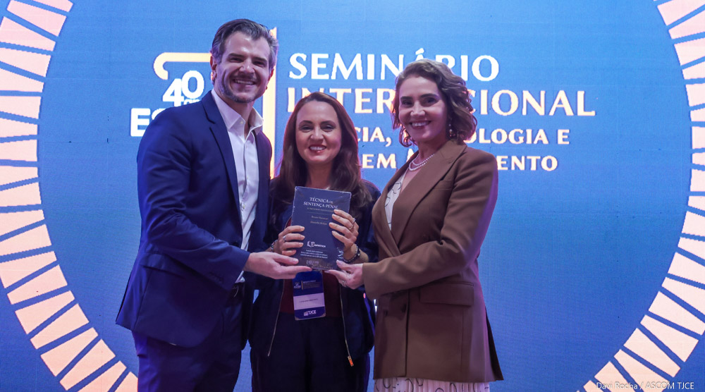 Seminário Internacional marca celebração dos 40 anos da Esmec com foco em ciência, direitos humanos e tecnologia