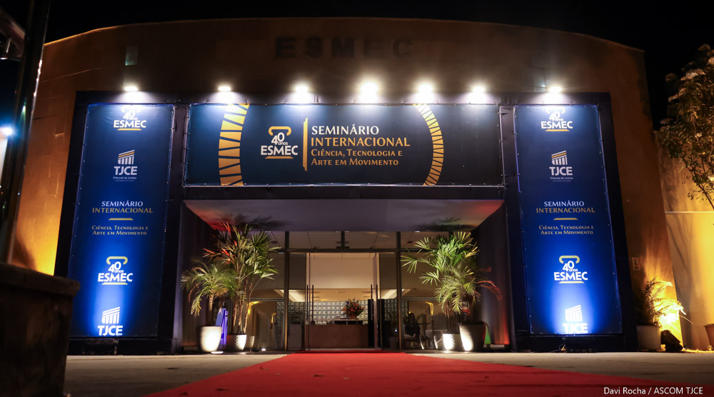 Seminário Internacional marca celebração dos 40 anos da Esmec com foco em ciência, direitos humanos e tecnologia