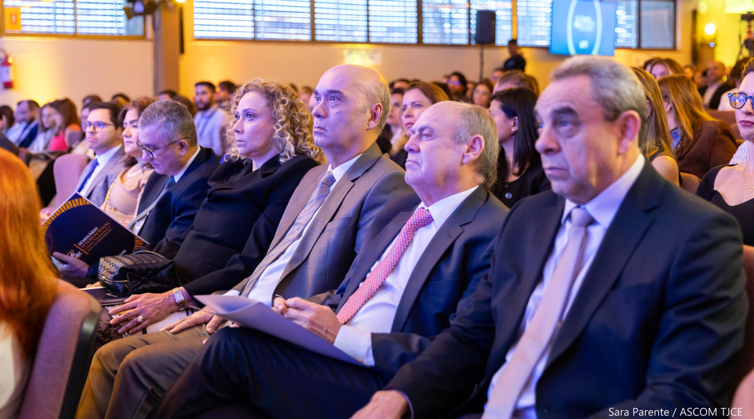 Seminário Internacional marca celebração dos 40 anos da Esmec com foco em ciência, direitos humanos e tecnologia