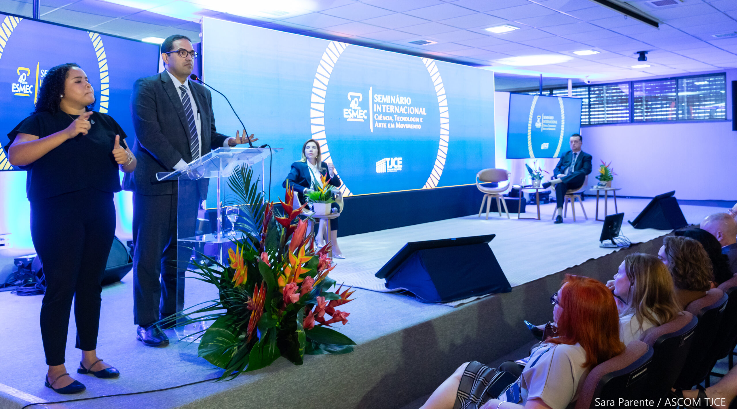 Seminário Internacional marca celebração dos 40 anos da Esmec com foco em ciência, direitos humanos e tecnologia