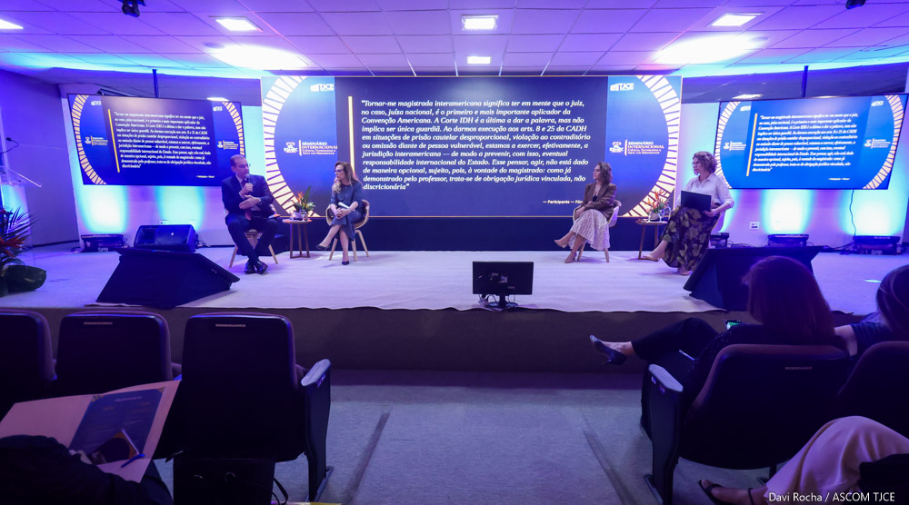 Seminário Internacional marca celebração dos 40 anos da Esmec com foco em ciência, direitos humanos e tecnologia