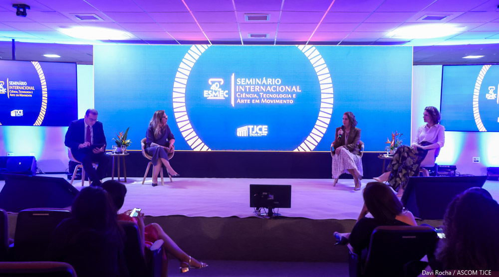 Seminário Internacional marca celebração dos 40 anos da Esmec com foco em ciência, direitos humanos e tecnologia