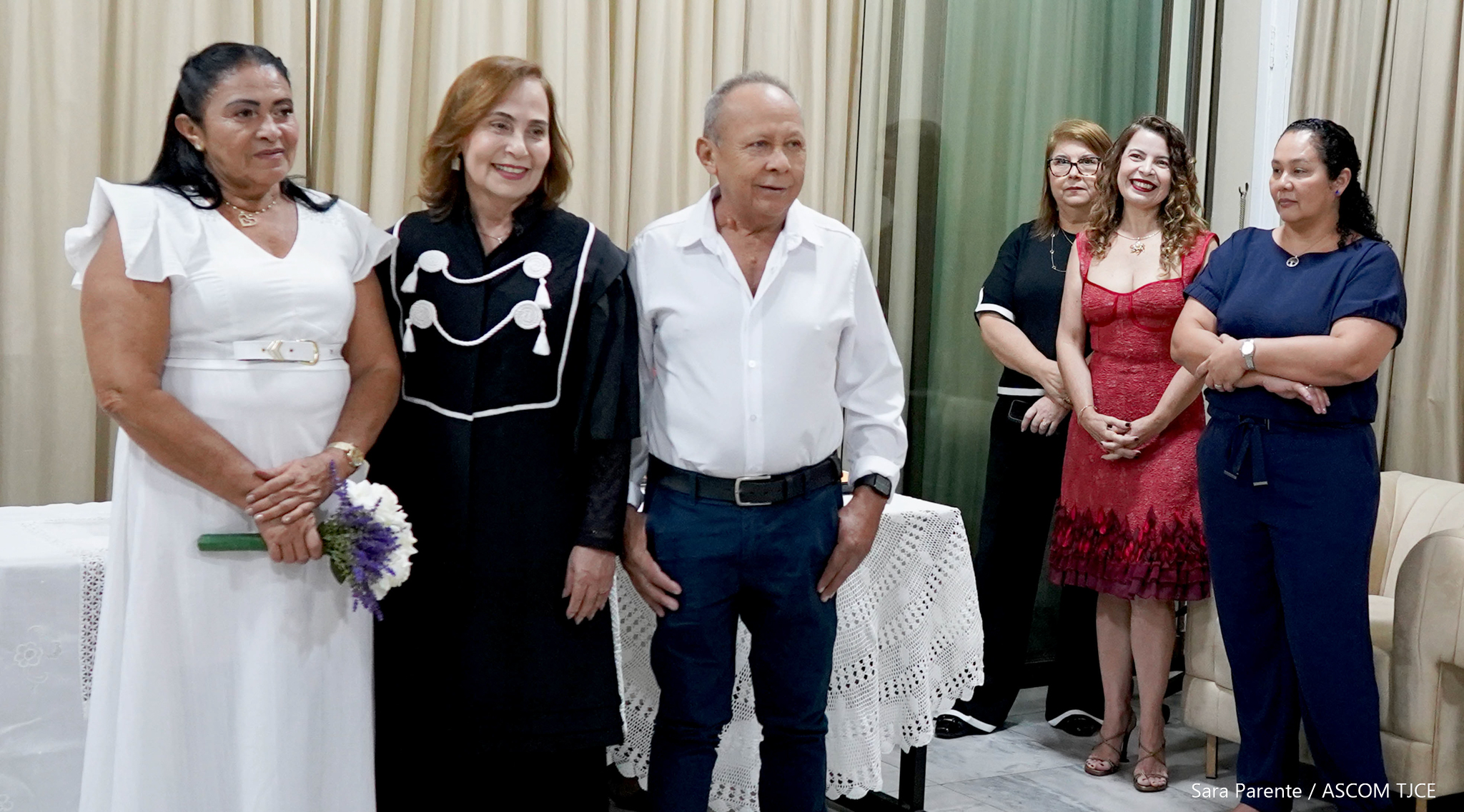 Projeto “Celebração Coletiva do Amor”: Parceria entre TJCE e UFC promove 27 casamentos em cerimôn... - Foto 27