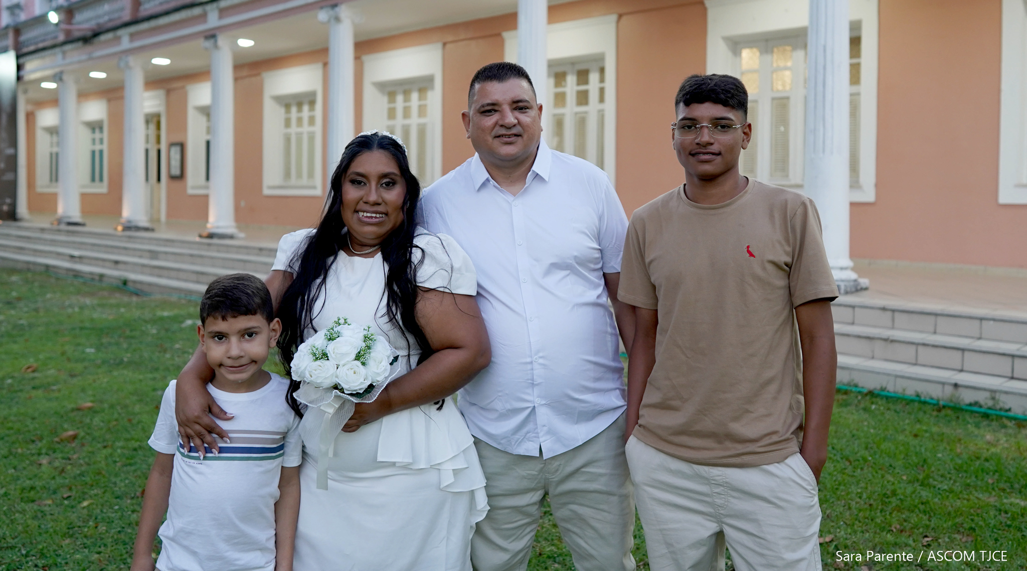 Projeto “Celebração Coletiva do Amor”: Parceria entre TJCE e UFC promove 27 casamentos em cerimôn... - Foto 67