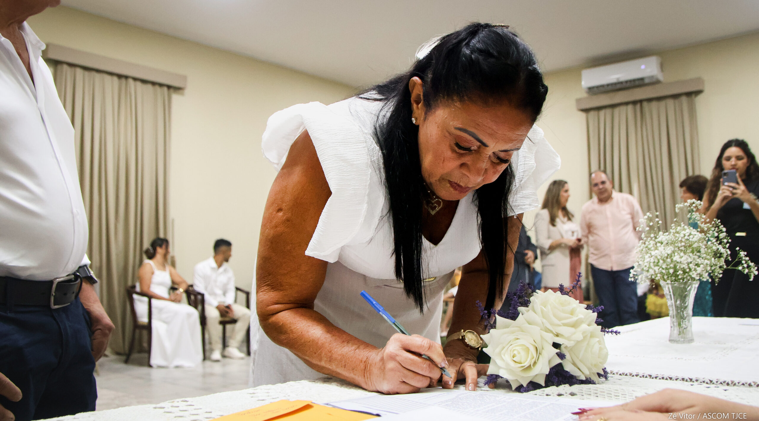Projeto “Celebração Coletiva do Amor”: Parceria entre TJCE e UFC promove 27 casamentos em cerimôn... - Foto 133