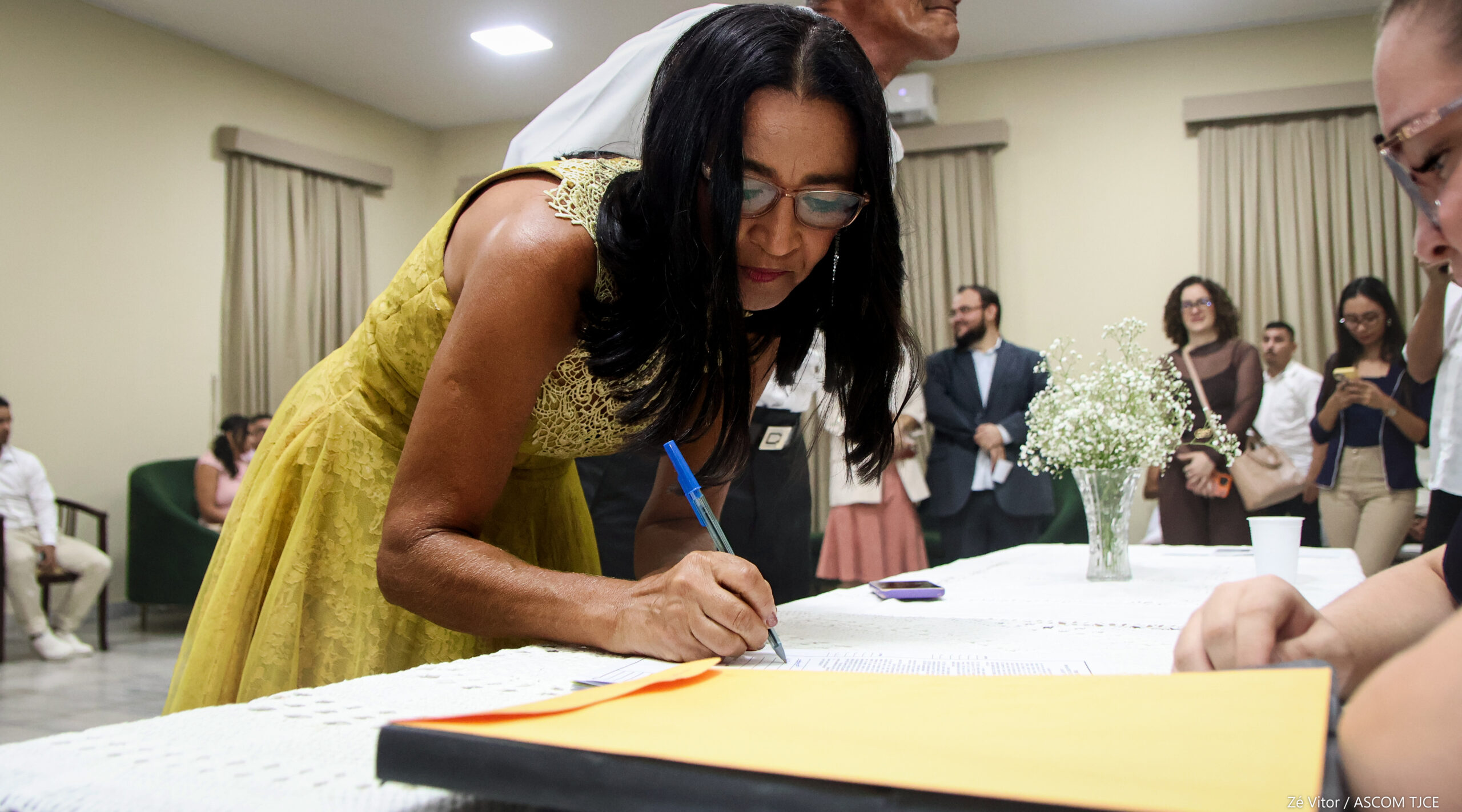 Projeto “Celebração Coletiva do Amor”: Parceria entre TJCE e UFC promove 27 casamentos em cerimôn... - Foto 153