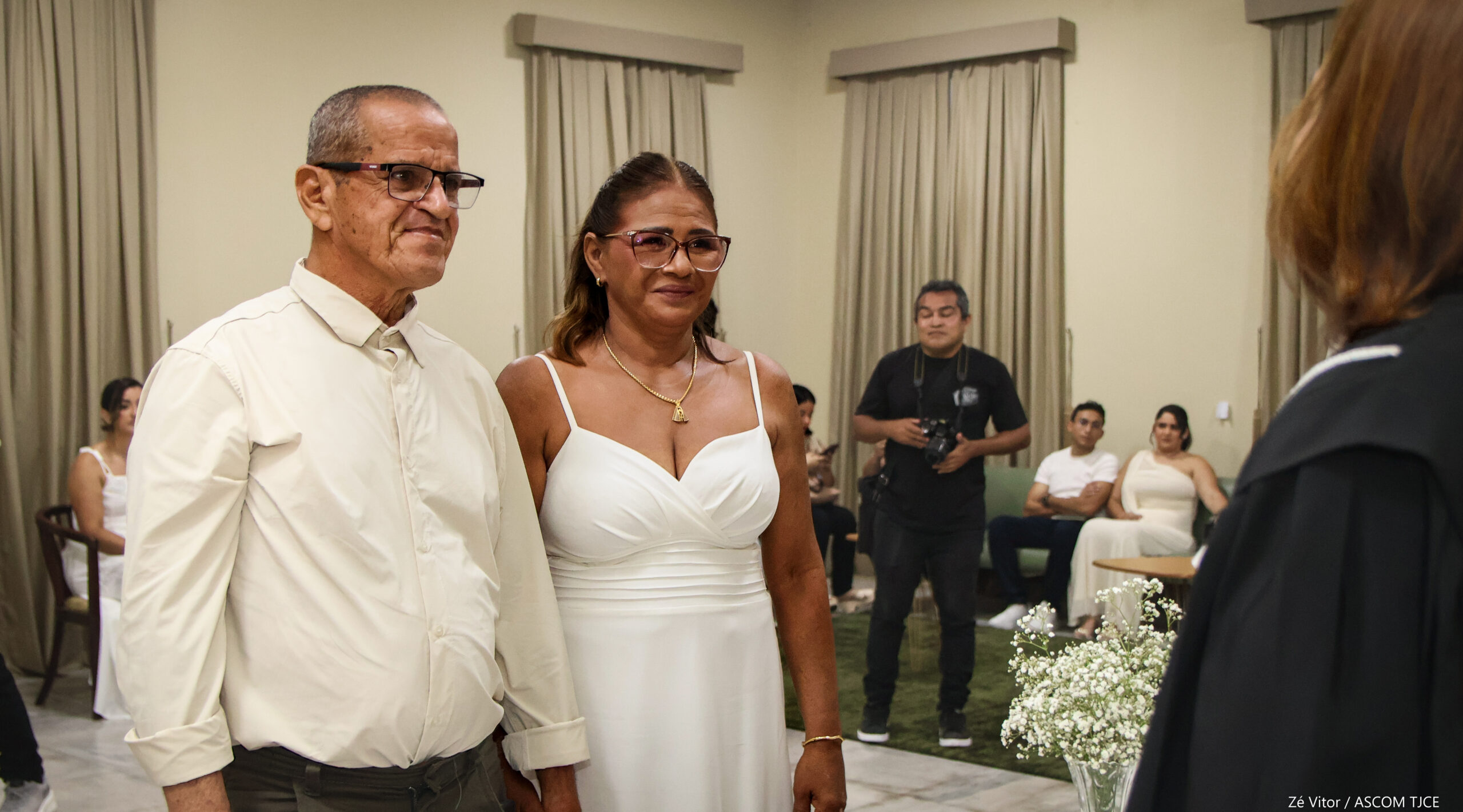 Projeto “Celebração Coletiva do Amor”: Parceria entre TJCE e UFC promove 27 casamentos em cerimôn... - Foto 205