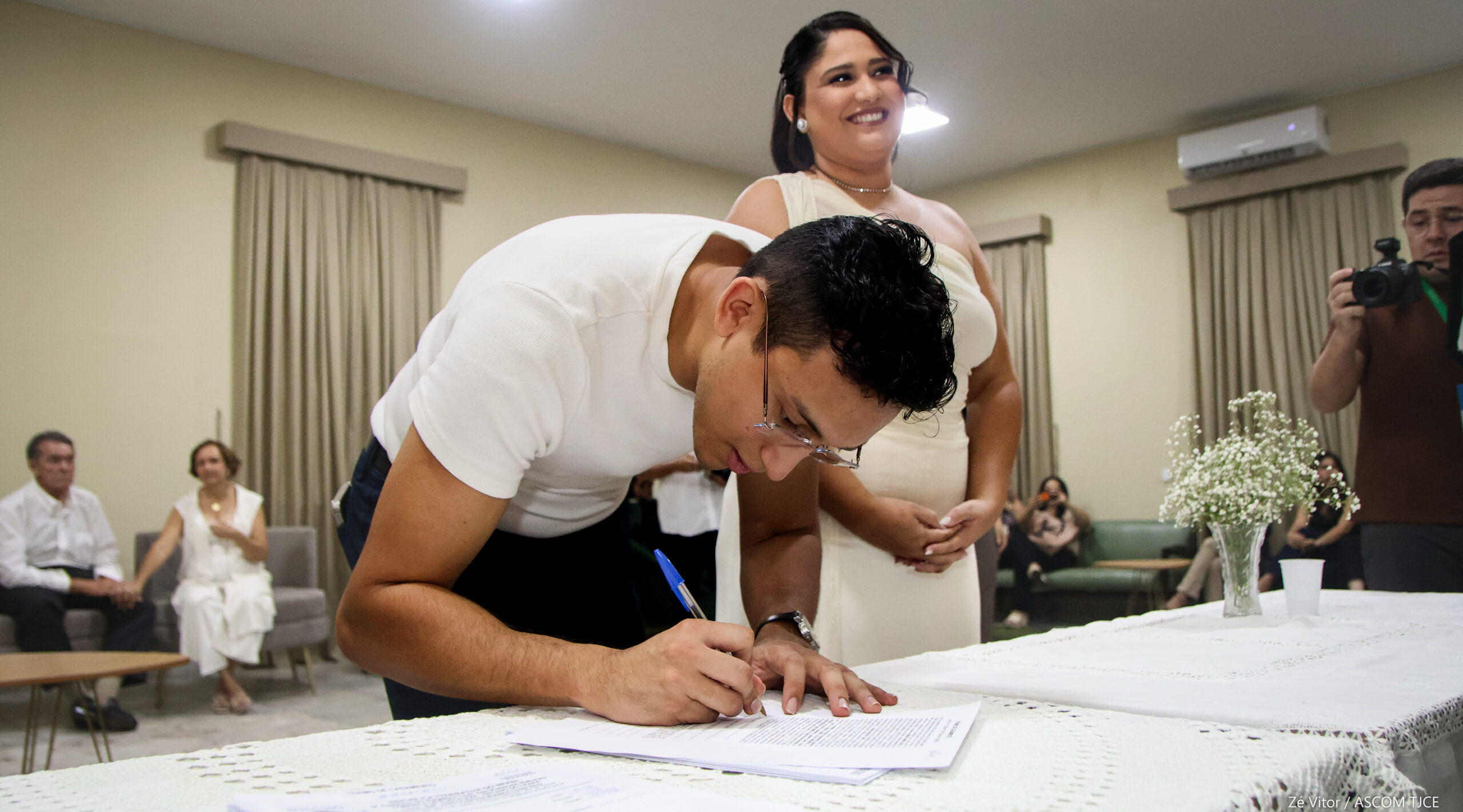 Projeto “Celebração Coletiva do Amor”: Parceria entre TJCE e UFC promove 27 casamentos em cerimôn... - Foto 209